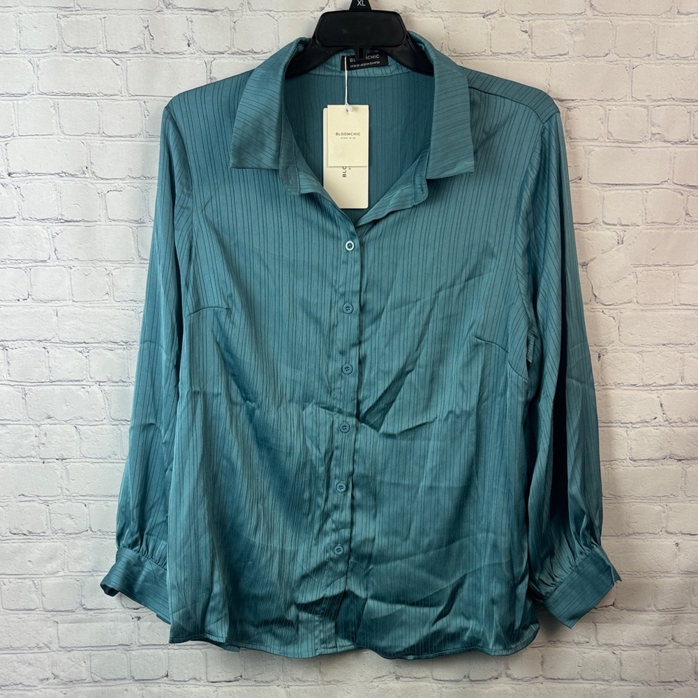 BloomChic Teal Button Down Shirt - Picture 2 of 7